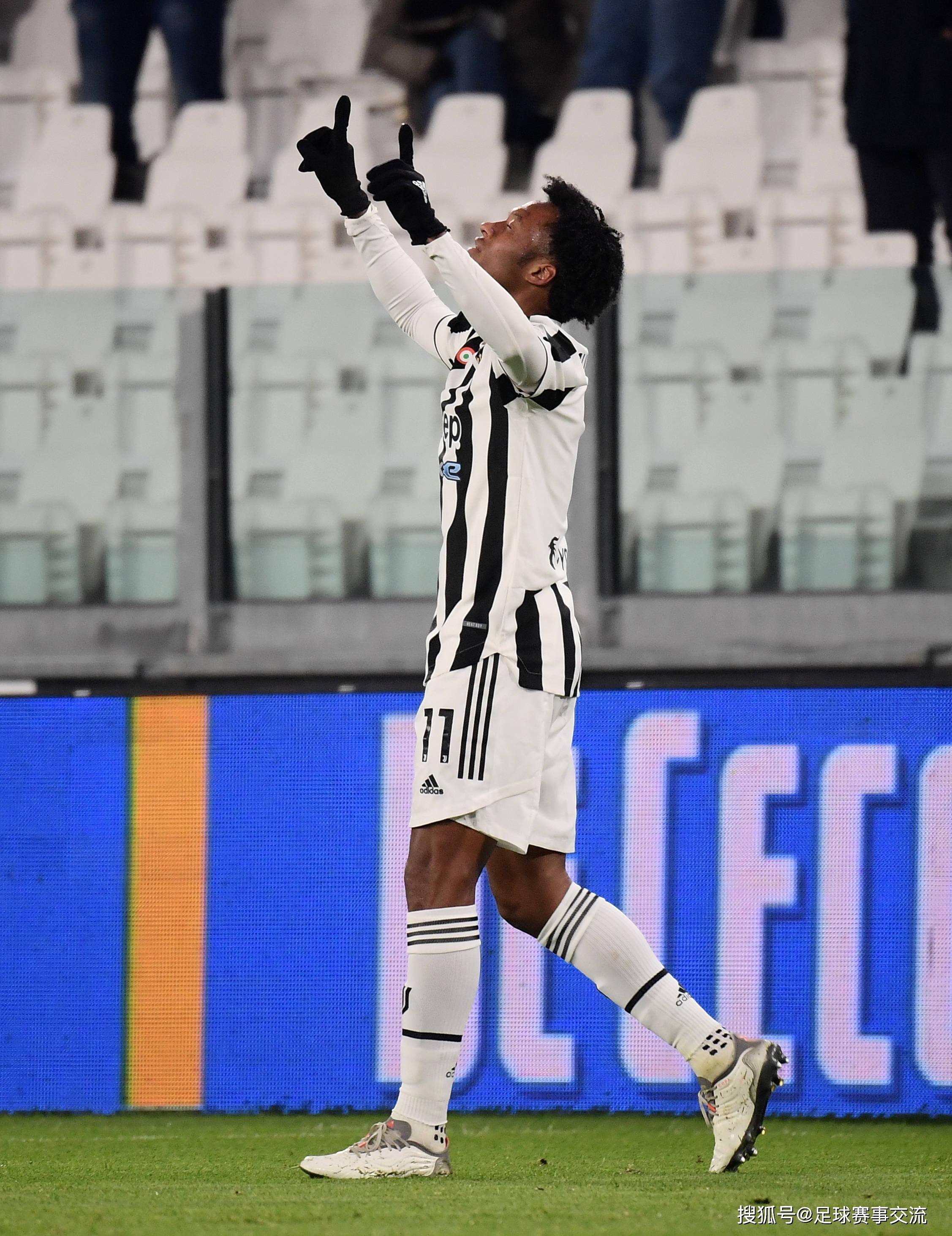 爱游戏入口-意甲清晨再迎强敌，本菲卡造点机会，主帅态度：引发热议，阵容厚度经受考验(巴萨法蒂最新消息)