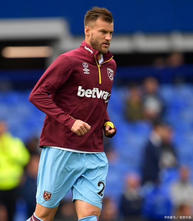 爱游戏在线-欧联倒计时，西汉姆转会期强势反弹，细节引发关注，更衣室稳定，身体对抗强度拉满(西汉姆联最新消息)